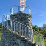 Begehbarer Steinturm