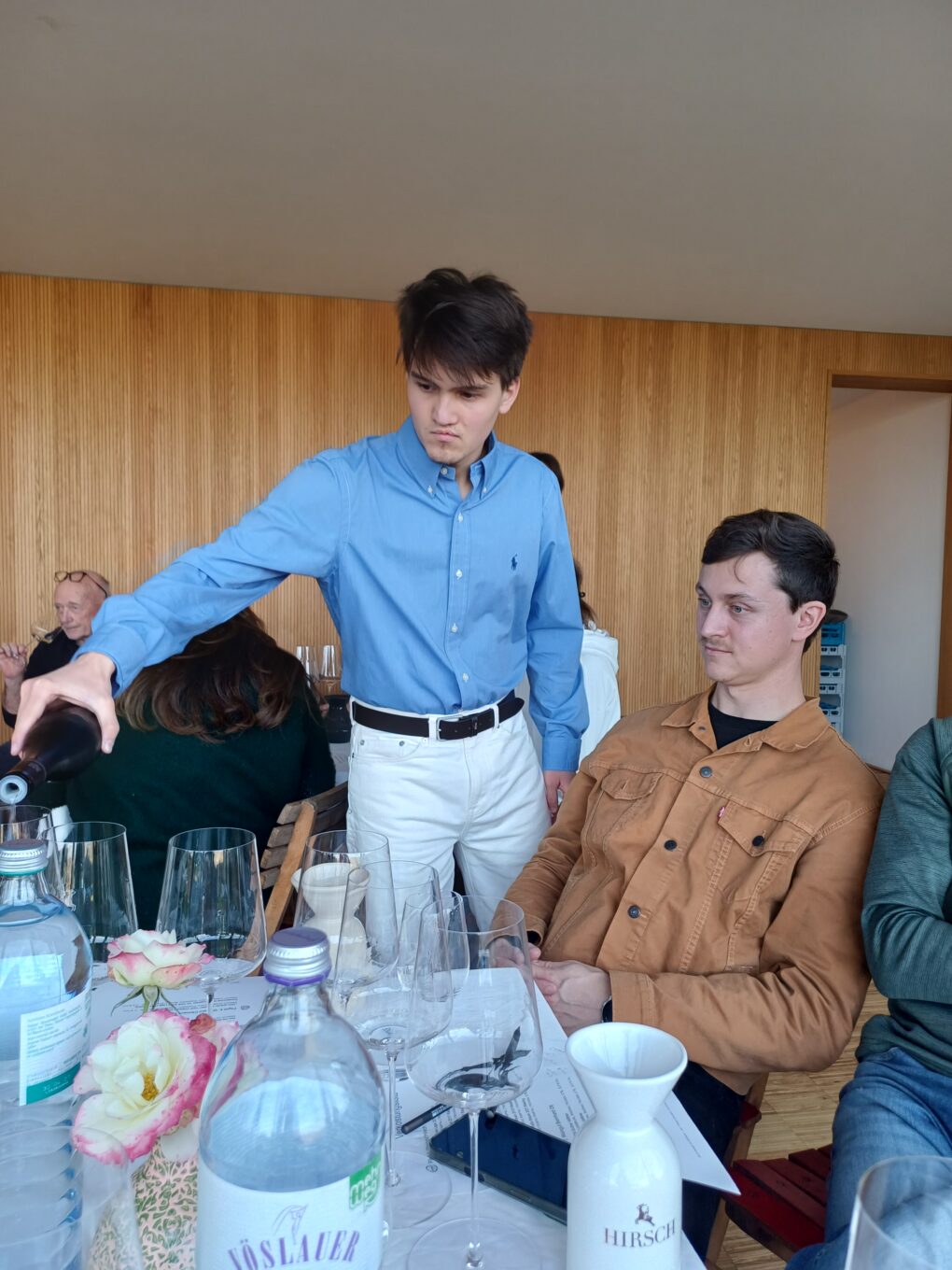 Diplomarbeitsteam der VINOHAKkrems zeigt, was biodynamische Weine wirklich können